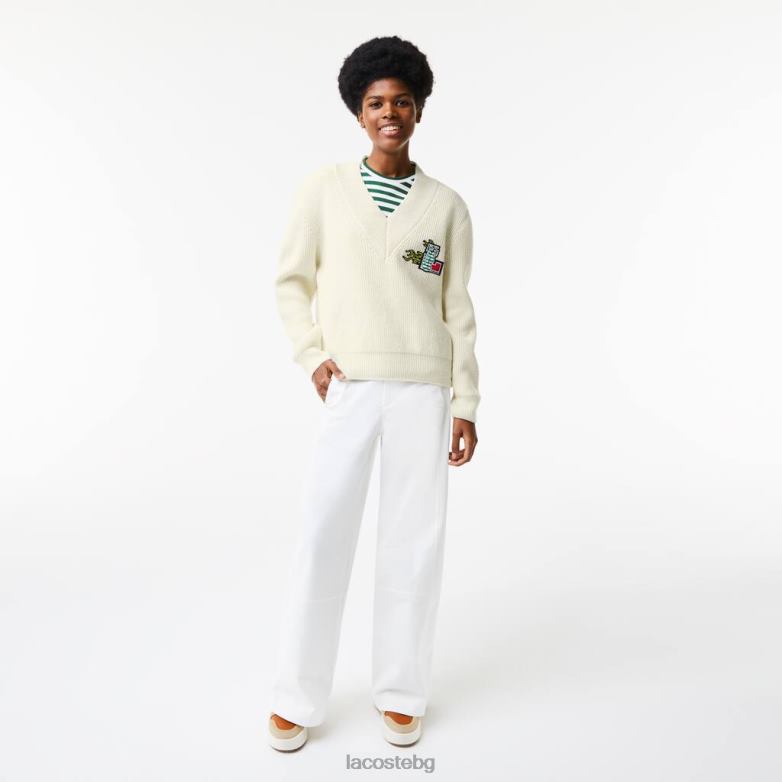 Жени Lacoste бяло комичен вълнен пуловер с v-образно деколте облекло XTV622642