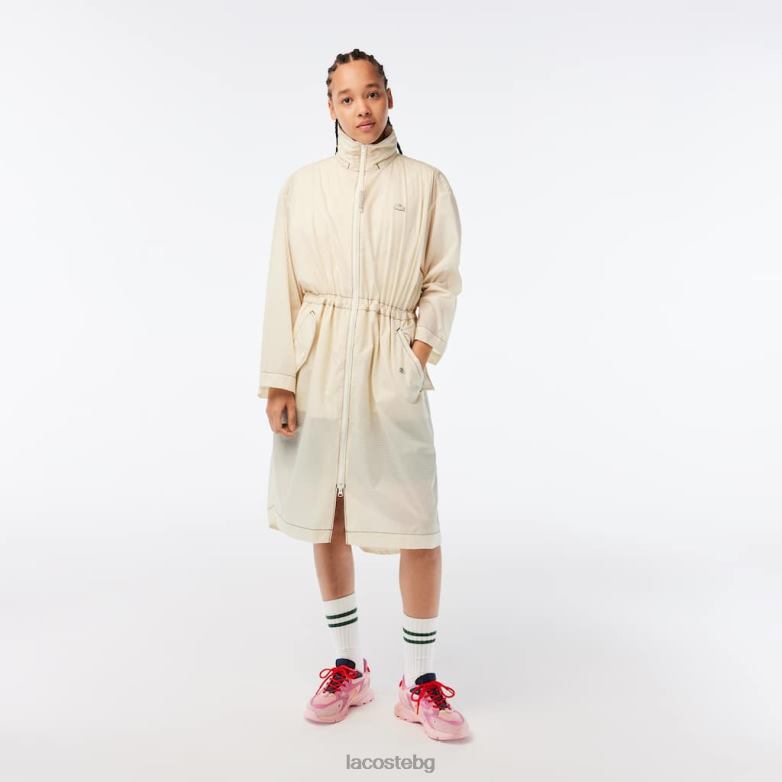 Жени Lacoste бяло Водоотблъскваща парка с качулка 2 в 1 облекло XTV622441