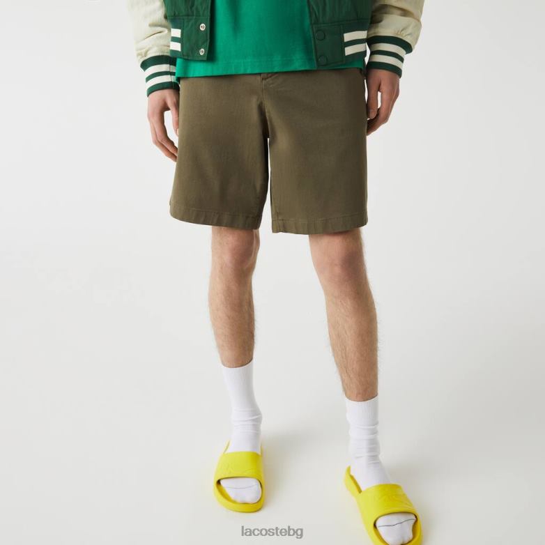 мъже Lacoste каки зелено стандартни бермуди от еластичен органичен памук облекло XTV62437